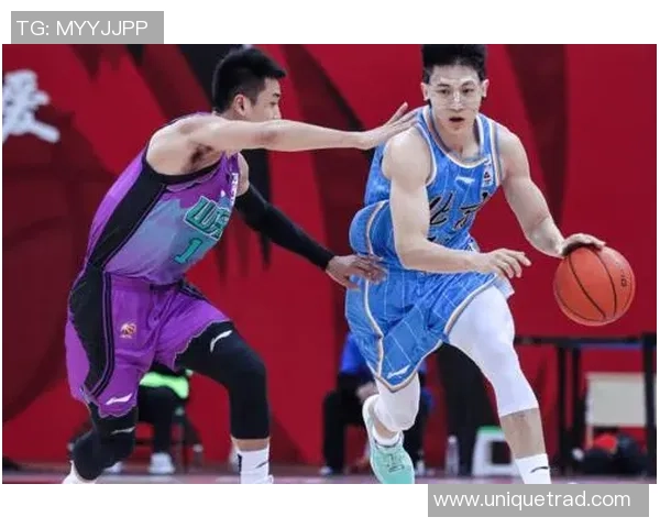 北京首钢与广东季后赛第三场激战正酣谁能在关键时刻逆转局势夺得胜利