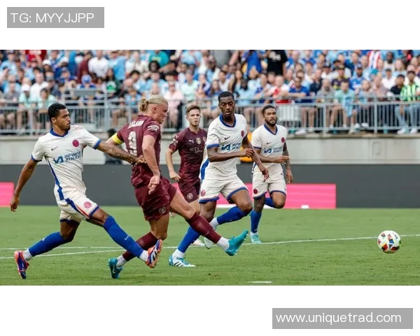 特彼斯与桑托斯拉古纳的精彩对决揭示了足球战术与团队合作的重要性